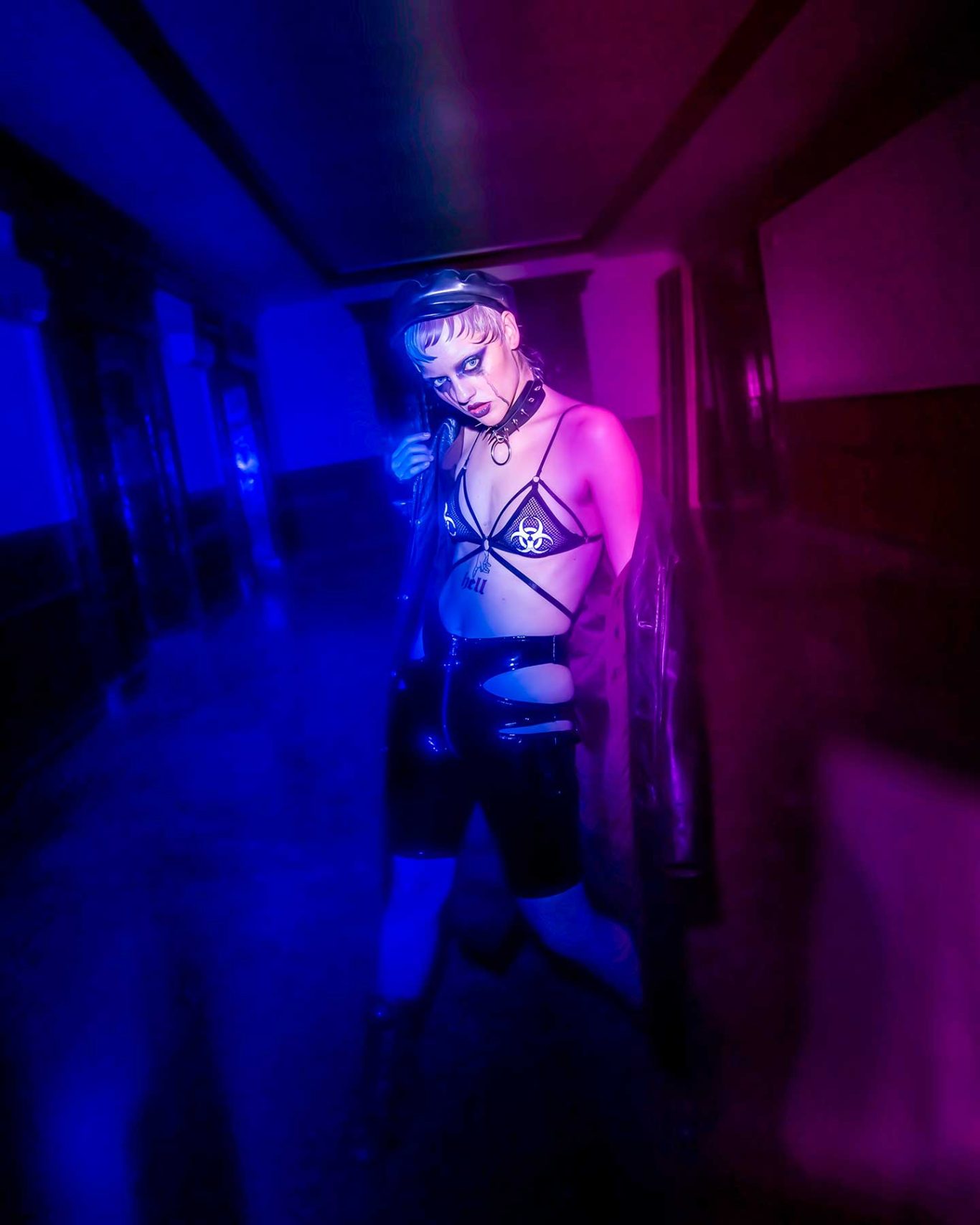 Lu Editorial portrait of artist Lu de la Fuente fab skum. Creative direction and photography by Raúl Rosillo.