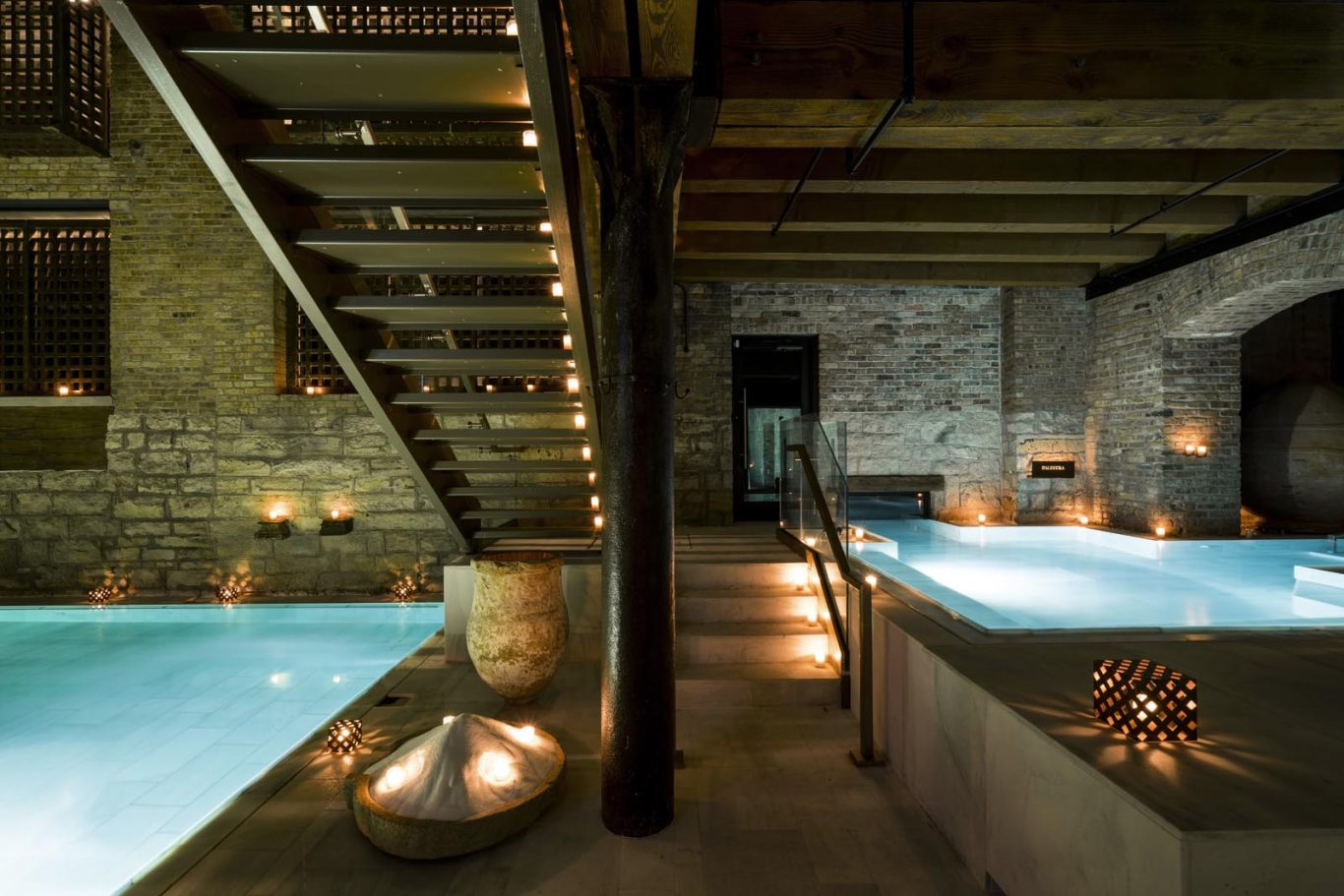 AIRE Ancient Baths Chicago AIRE Ancient Baths Chicago photographed by Raúl Rosillo