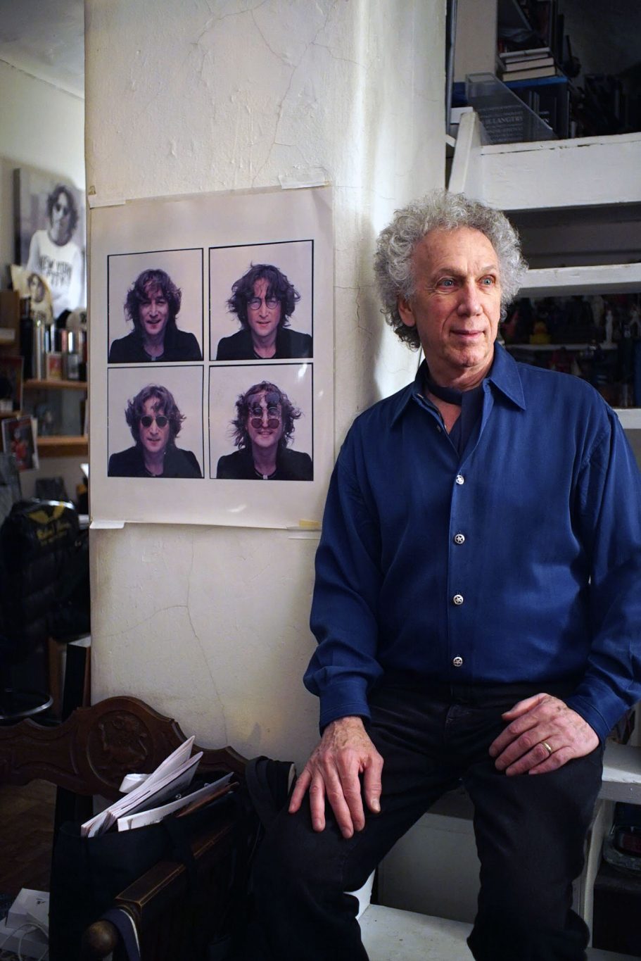 Bob Gruen Portrait of photographer Bob Gruen in his New York studio, photographed by Raúl Rosillo
