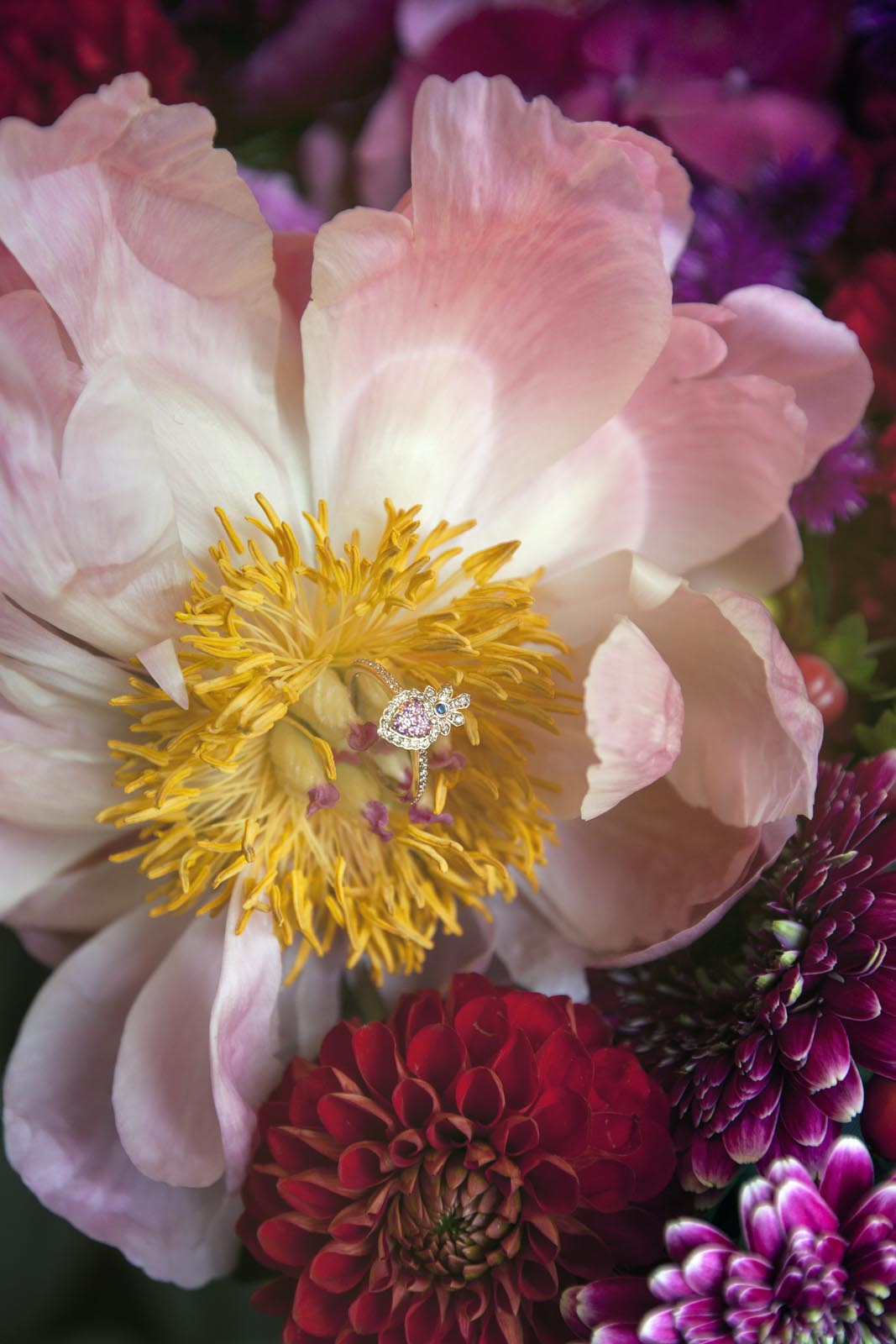 Private Collection Presentation Ephemeral installation designed for a private jewelry presentation event by Suárez, combining art direction, spatial design and atmosphere.