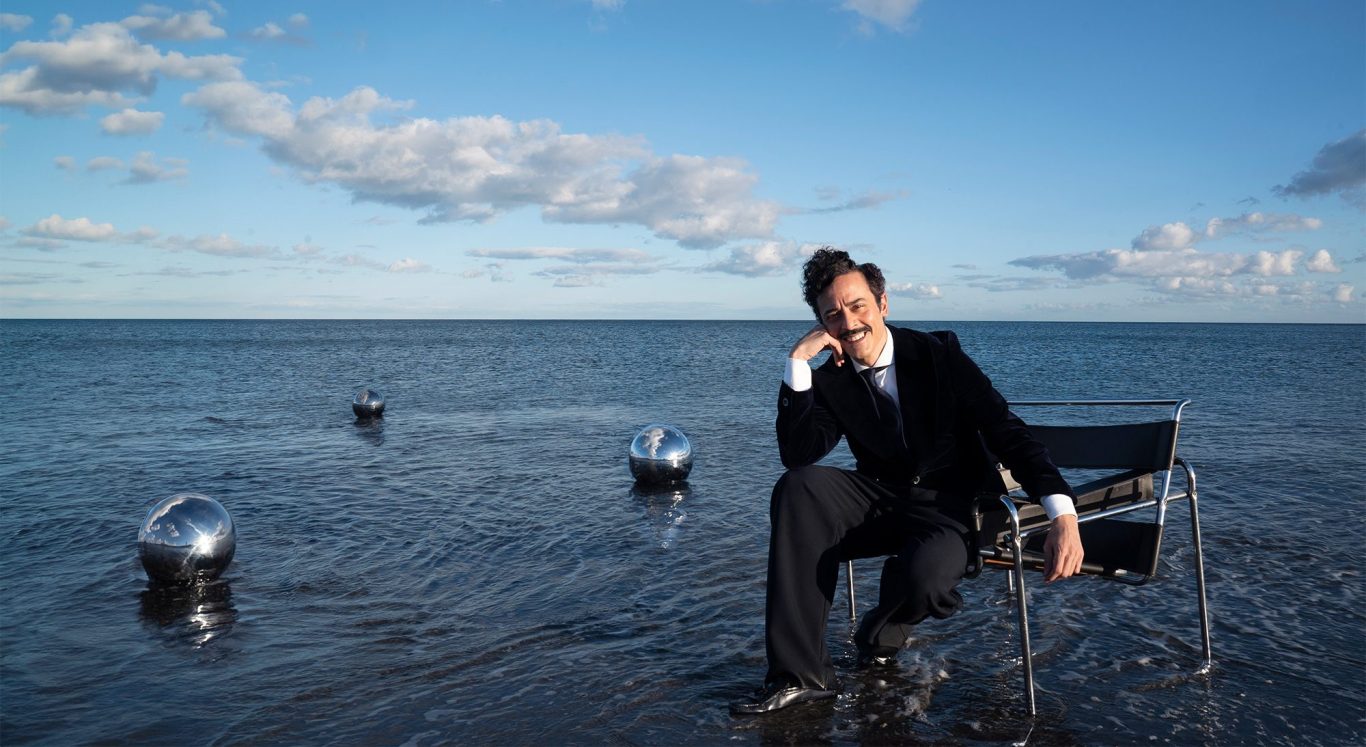 Retrato de Raúl Rosillo en el mar