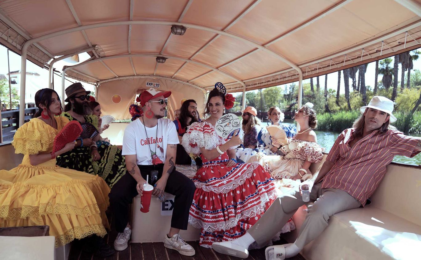 Pascual Márquez 33 Still from the music video “Pascual Márquez 33” by Califato ¾, directed by Raúl Rosillo