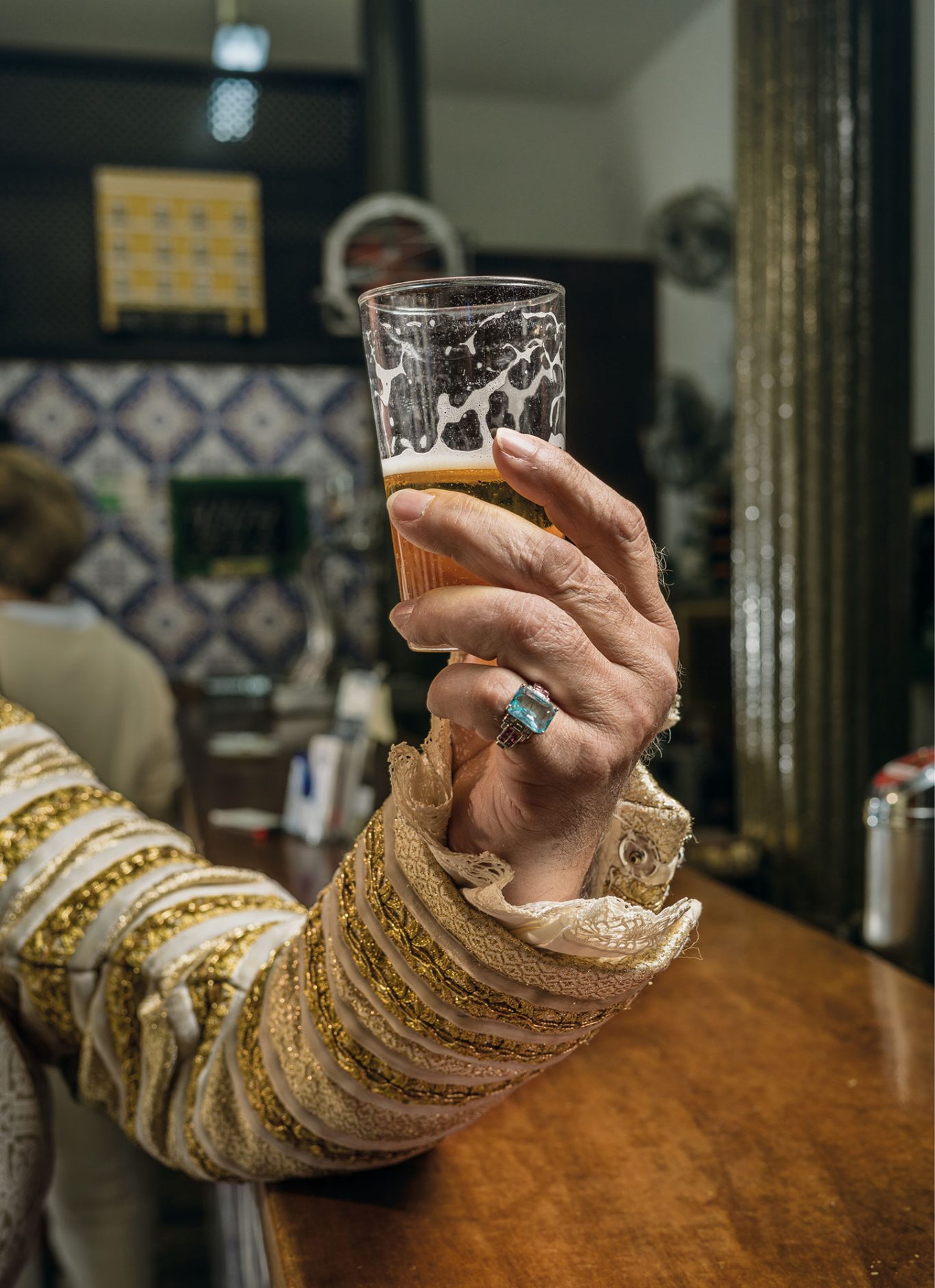 Teatro de la Maestranza Campaña para el Teatro de la Maestranza de Sevilla para la temporada 2022/2023 por Raúl Rosillo