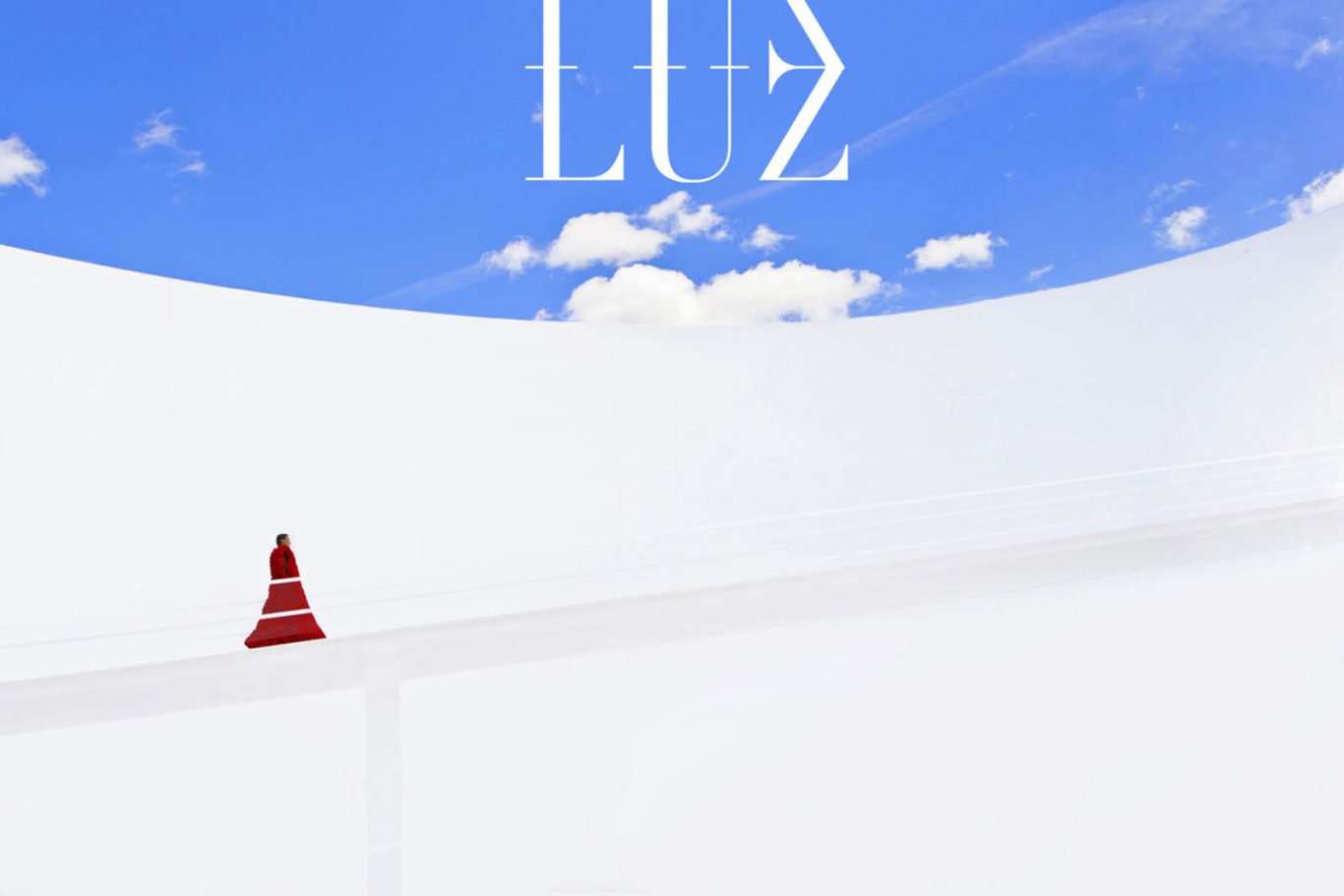 Luz - Fashion Film (2012) Frame from Luz, fashion film created for Leandro Cano’s Buffet collection, fashion film by Raúl Rosillo