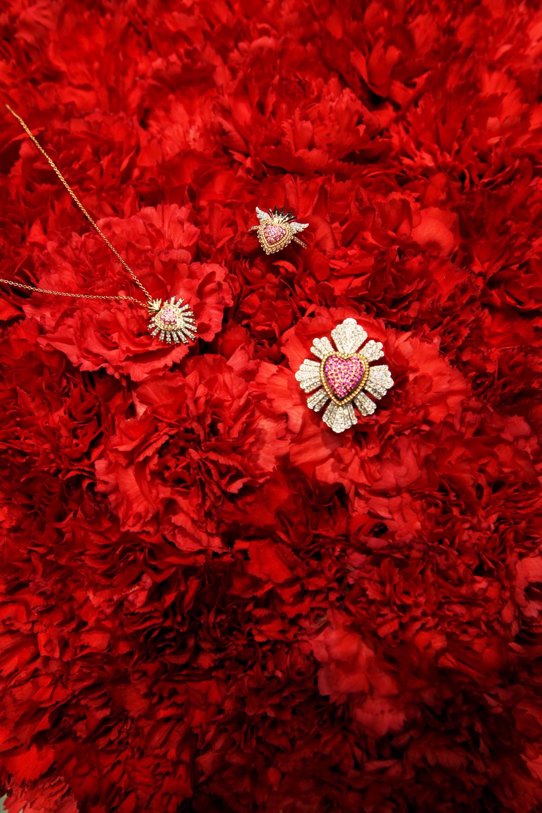 Private Collection Presentation Ephemeral installation designed for a private jewelry presentation event by Suárez, combining art direction, spatial design and atmosphere.