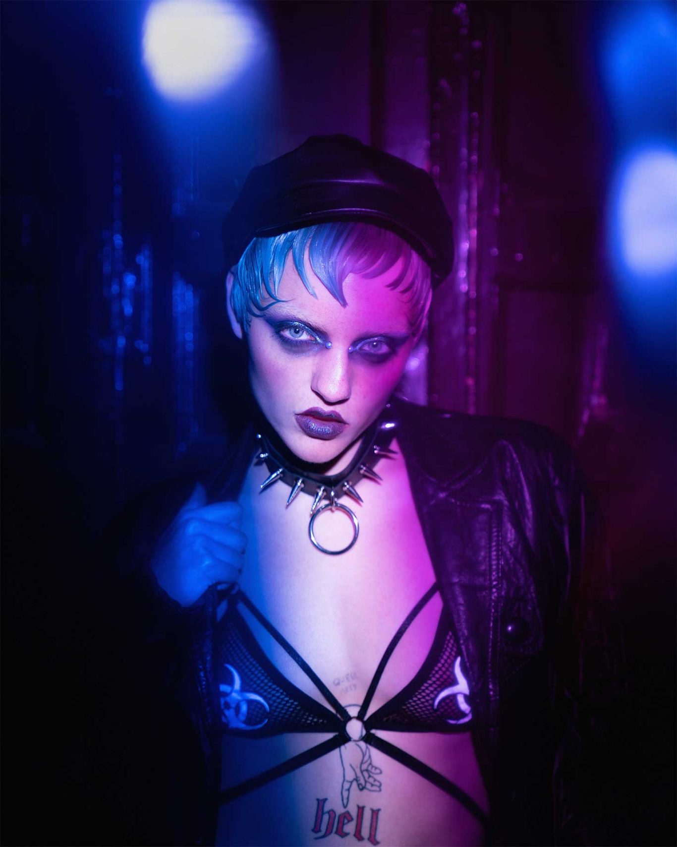 Lu Editorial portrait of artist Lu de la Fuente fab skum. Creative direction and photography by Raúl Rosillo.