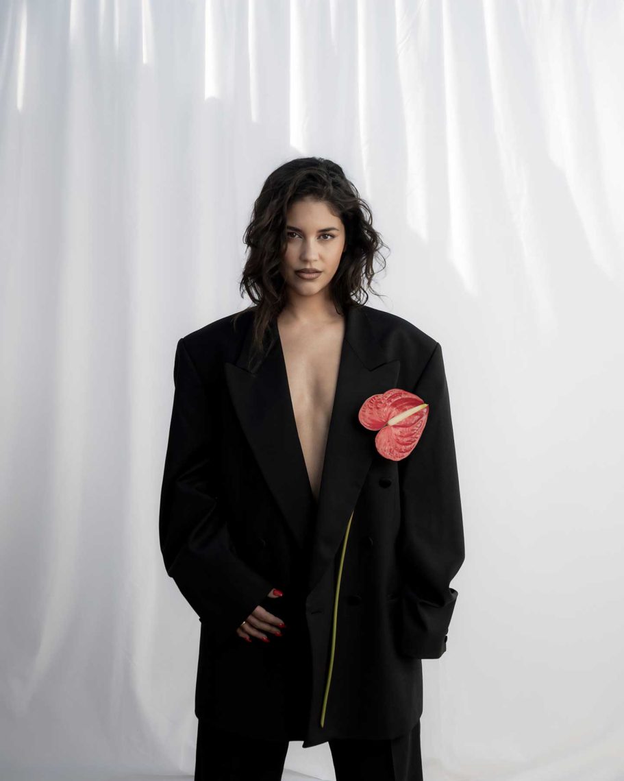 Carmen Editorial portrait of contemporary flamenco artist Carmen Avilés, photographed by Raúl Rosillo