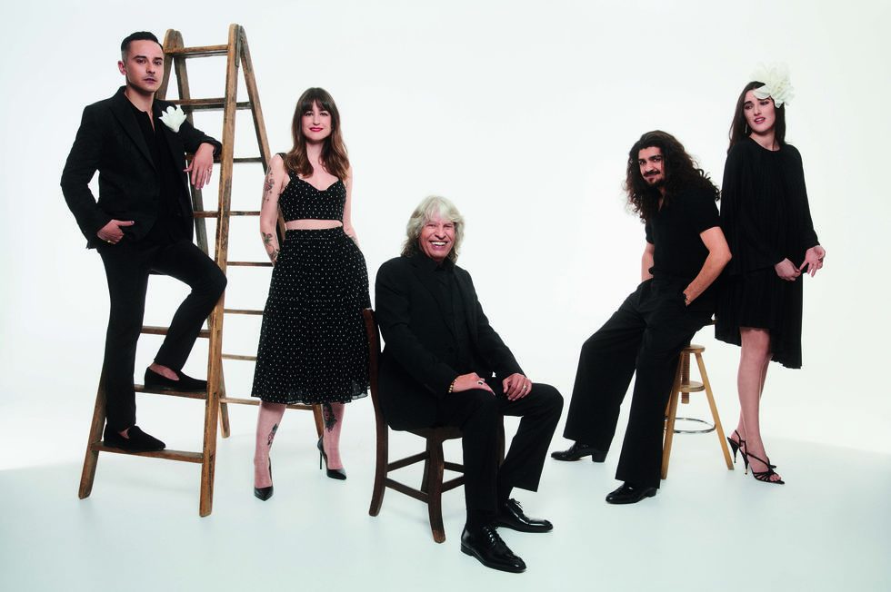 Raúl Rosillo junto a María Hesse, José Mercé, Israel Fernández y Judeline en la revista ELLE