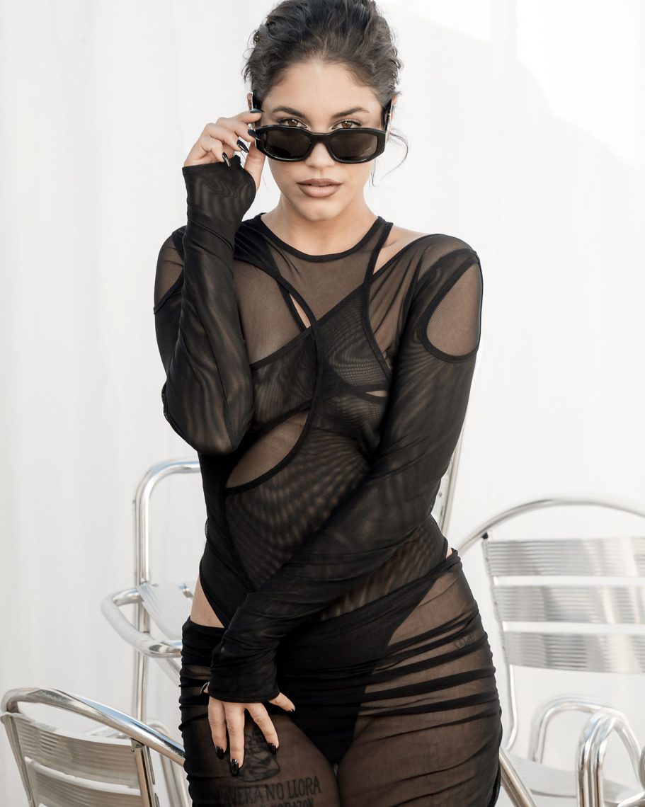 Carmen Editorial portrait of contemporary flamenco artist Carmen Avilés, photographed by Raúl Rosillo