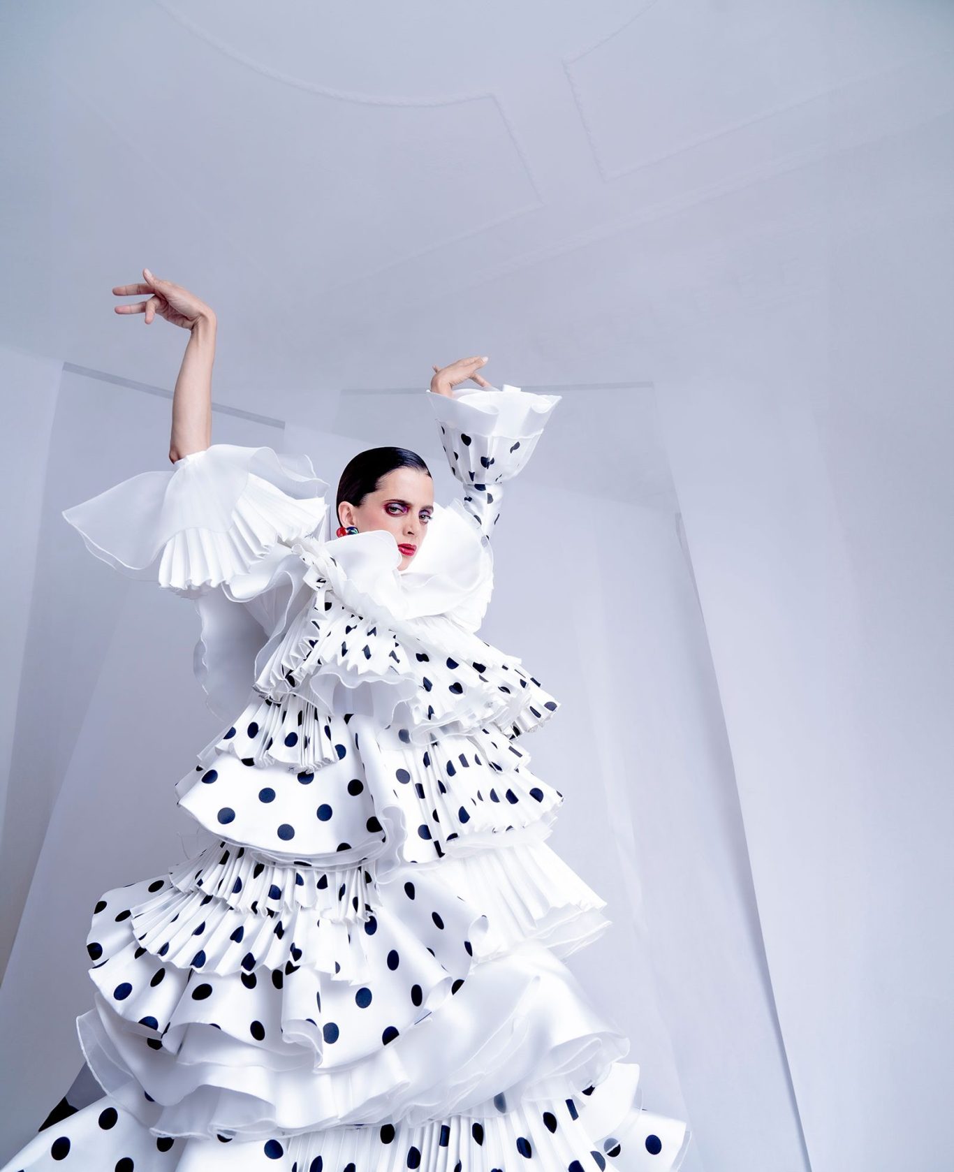 Macarena Gómez photographed by Raúl Rosillo